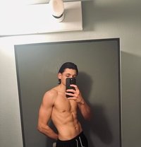 Joe - Male escort in Montreal