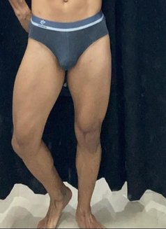 Sid. Try me. - Acompañantes masculino in Bangalore Photo 2 of 3