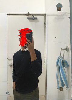 Joe - Male escort in Bangalore Photo 2 of 3