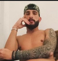 Joe - Male escort in Beirut