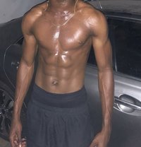 Joe Michael - masseur in Al Manama