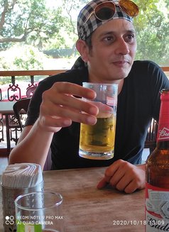 Joel700 - Male escort in Mumbai Photo 1 of 2