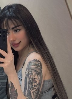 Joelle - escort in Dubai Photo 1 of 4