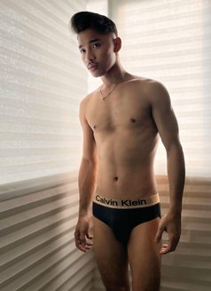 Joevano Asian Hot Boy Young - Male escort in Singapore Photo 10 of 12