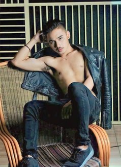Joevano Asian Hot Boy Young - Male escort in Singapore Photo 12 of 12