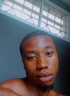Joey1999 - Male escort in Lagos, Nigeria Photo 6 of 6