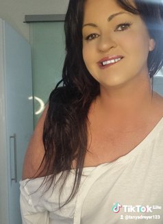 Johanika - masseuse in Pretoria Photo 5 of 13