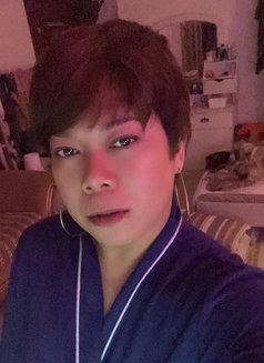 Johann - Transsexual escort in Khobar Photo 1 of 5