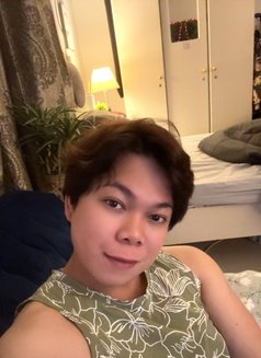 Johann - Transsexual escort in Khobar Photo 2 of 5