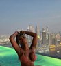 Johannah - puta in Dubai Photo 3 of 5