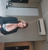 Johara - Transsexual escort in Dubai