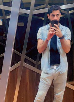 John 94 - Acompañantes masculino in Jakarta Photo 4 of 7