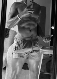 Alex - Male escort in Lagos, Nigeria Photo 2 of 3