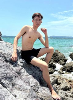John - Acompañantes masculino in Bangkok Photo 6 of 8