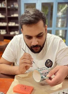 John Crow - Acompañantes masculino in Bangalore Photo 1 of 6