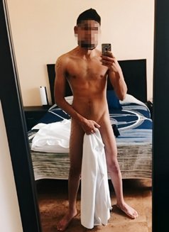 John Dev - Acompañantes masculino in Dubai Photo 2 of 8