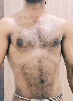 John Escort - Male escort in Dubai Photo 3 of 6