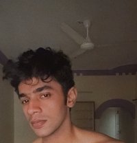 John female or couples - Acompañantes masculino in Bangalore