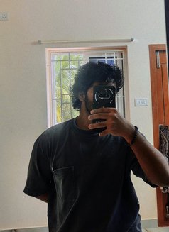 John - Male escort in Chennai Photo 1 of 1