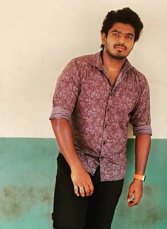 Massage Specialist - Male escort in Chennai Photo 3 of 7