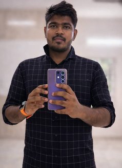 Massage Specialist - Male escort in Chennai Photo 5 of 7
