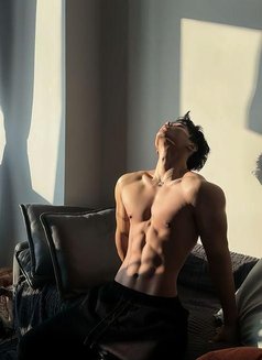 John - Male escort in Dehradun, Uttarakhand Photo 3 of 3