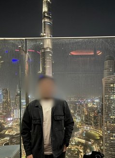 John - Male escort in Dubai Photo 1 of 2