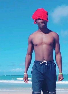 John - Male escort in Mombasa Photo 1 of 4