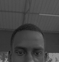 Curt - Male companion in Nairobi