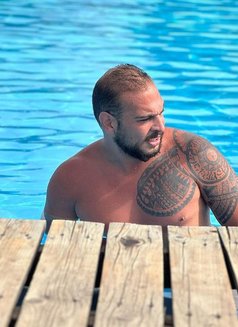 John Lebanon - Male escort in Beirut Photo 4 of 8