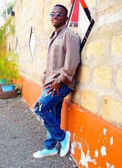 John Legend - Male escort in Kilimani Photo 1 of 3