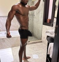 John - Acompañantes masculino in Dubai