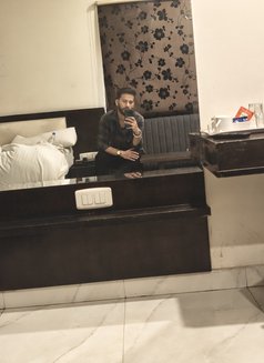 John Martin - Male escort in Candolim, Goa Photo 18 of 22