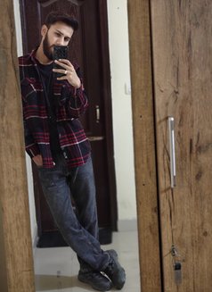 John Martin - Male escort in Dehradun, Uttarakhand Photo 20 of 22