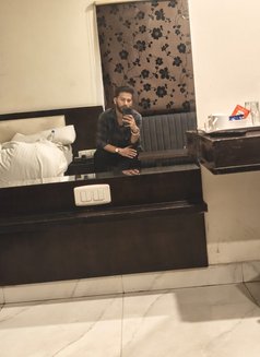 John Martin - Male adult performer in Gurgaon Photo 29 of 29