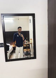 John Martin - Male escort in Ludhiana Photo 23 of 23