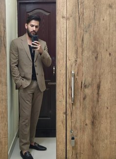 John Martin - Male escort in Vadodara Photo 26 of 26