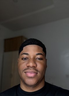 John - Male escort in Lagos, Nigeria Photo 1 of 5