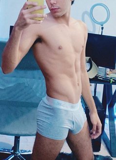 John Pablito - Acompañantes masculino in Dubai Photo 3 of 6