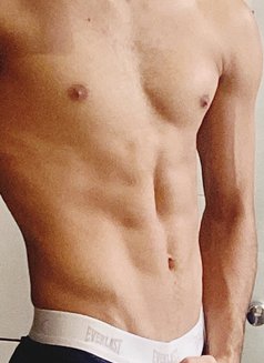 John Pablito - Acompañantes masculino in Dubai Photo 4 of 6