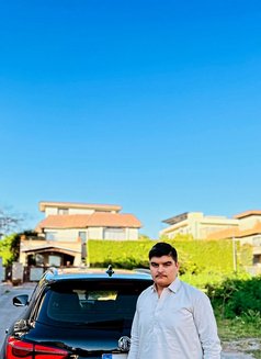 John - Male escort in Bangkok Photo 3 of 8