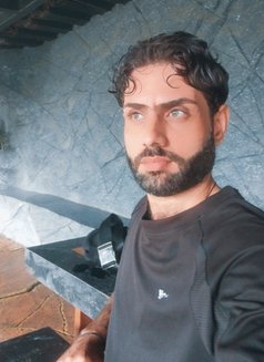 John - Male escort in Jakarta Photo 5 of 12