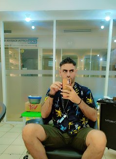 JOHN - Male escort in Jakarta Photo 26 of 30