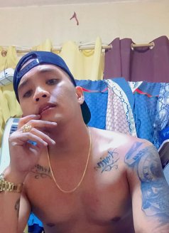 Johnny - Acompañantes masculino in Makati City Photo 2 of 8