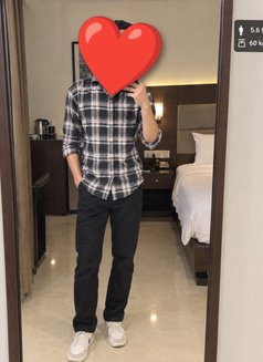 Jonny Male escort chandigarh - Acompañantes masculino in Chandigarh Photo 2 of 3