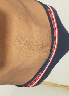 Johnny - Male escort in Bangkok Photo 6 of 10