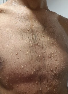 Johnny - Male escort in Bangkok Photo 9 of 10