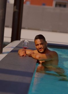 Johnny - Acompañantes masculino in Monaco Photo 3 of 12