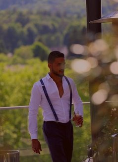 Johnny - Acompañantes masculino in Monaco Photo 4 of 12