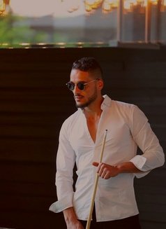 Johnny - Acompañantes masculino in Monaco Photo 8 of 12